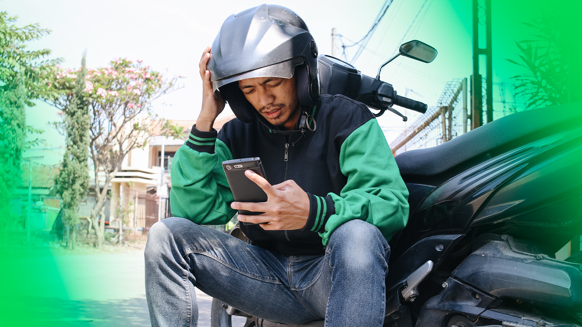 01.motoboy_com_moto_bateria_descarregada_busca_o_que_fazer