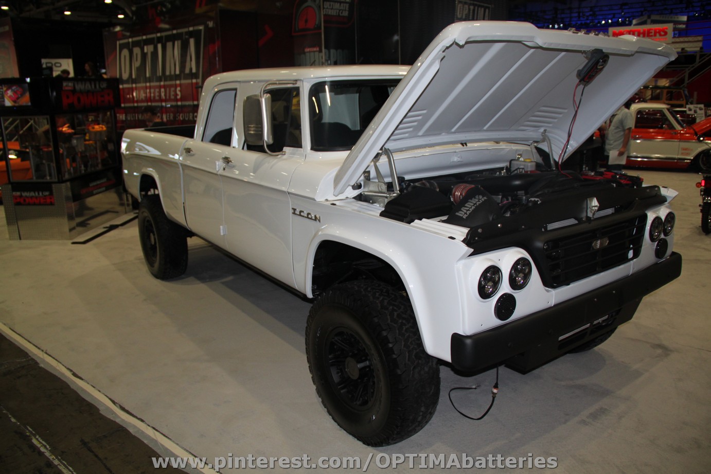 1965-Dodge-D200-Crew-Cab-ICON-SEMA-Show-2012 (134)