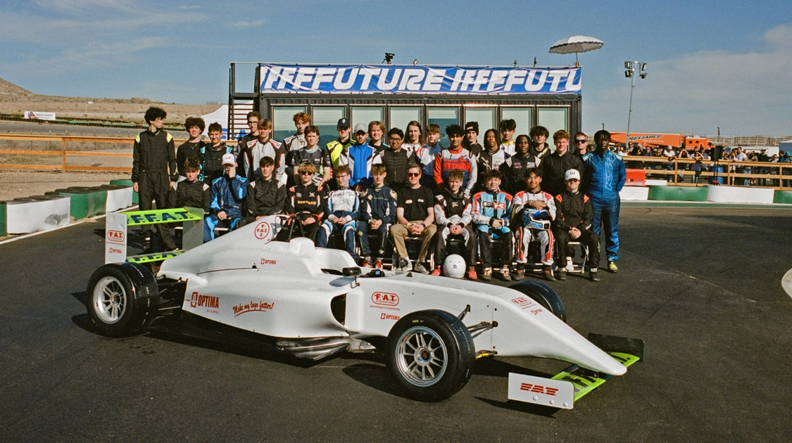 fat carting league group shot